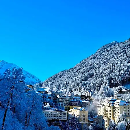 Apart Otel The At 3*