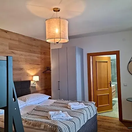 The At Apart Otel