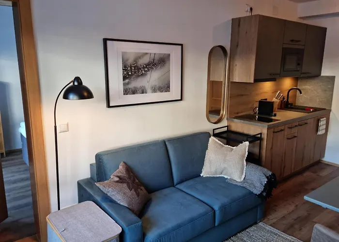 The At アパートホテル