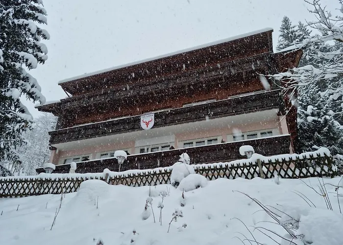 アパートホテル The At